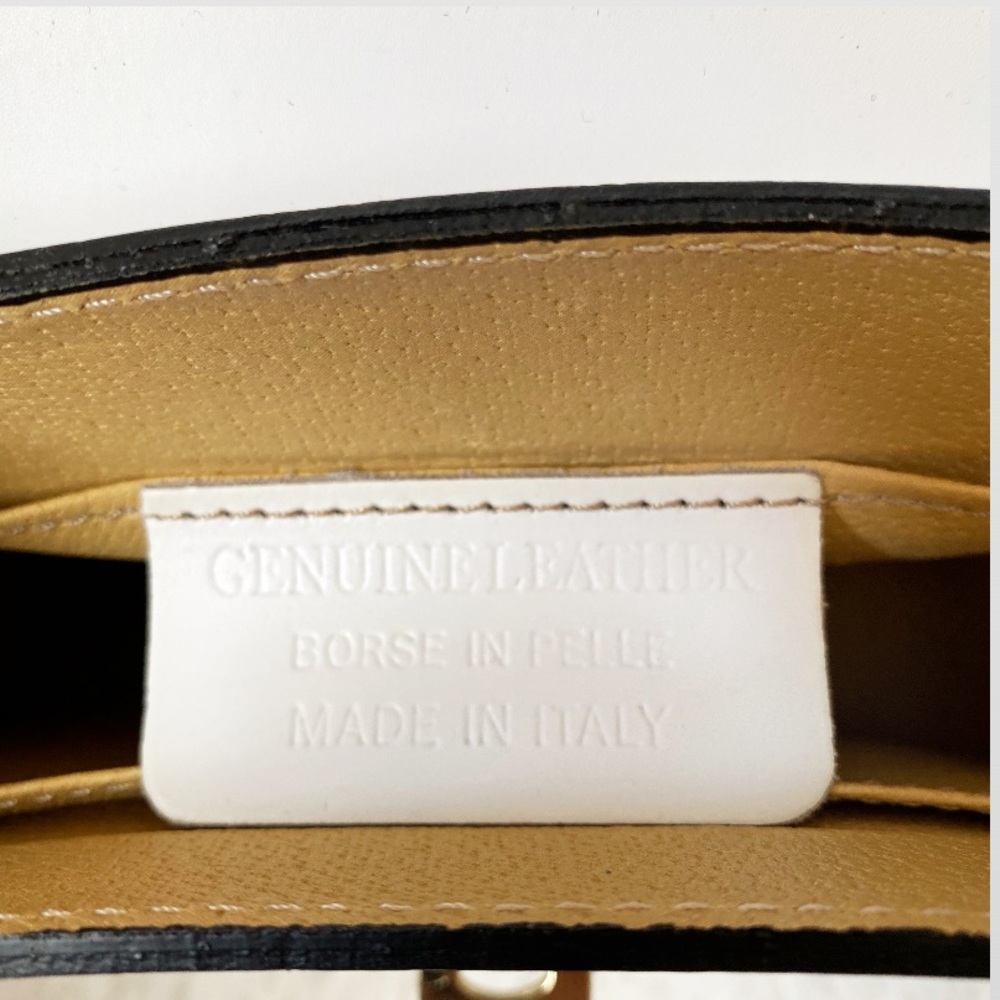 White studded crossbody shoulder leather bag - Picture 5 of 5